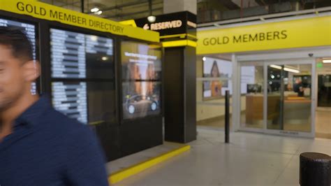 Man Drives 25k Miles in 30 Days on 'Unlimited Miles' Rental, Hertz ...