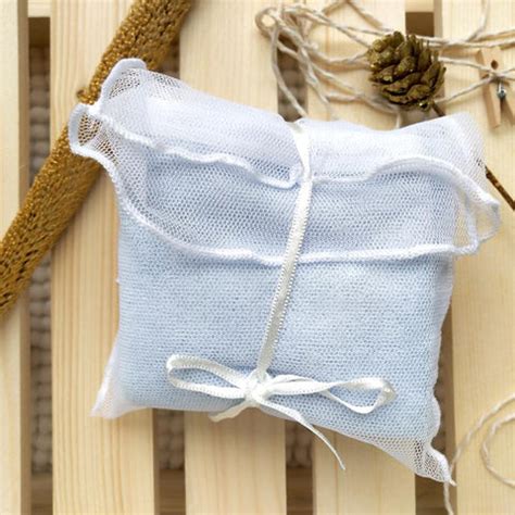 Difference Between Burp Cloth and Washcloth and How to Use Them ...