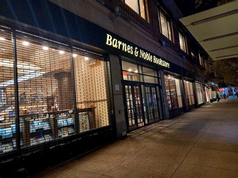 BARNES & NOBLE AT RUTGERS - 100 Somerset St, New Brunswick NJ - Hours ...