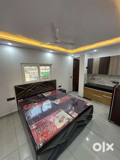 || kp properties || brand new flat for rent near to metro in 17k only ...