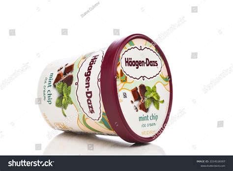 Irvine California 14 Oct 2022 Carton Stock Photo 2214116507 | Shutterstock