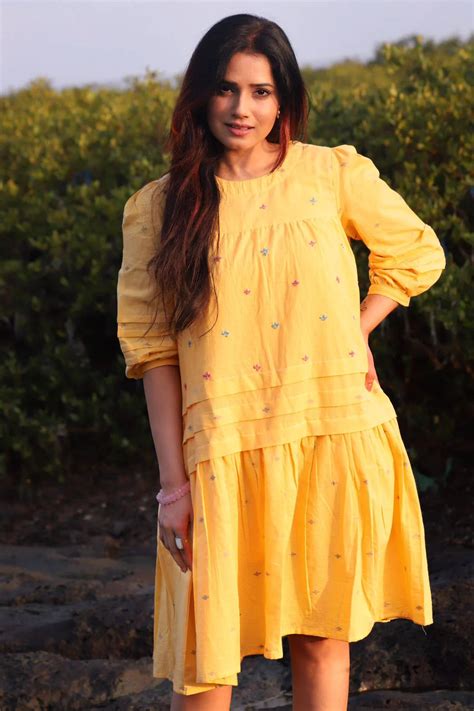 Cotton Dobby Yellow Dress – HOUSE OF SHAILJA