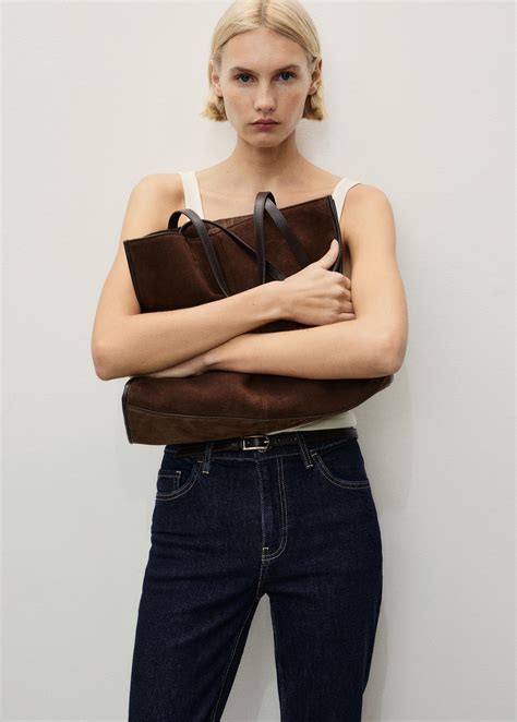 Newmom comfort high-rise jeans - Women | MANGO USA