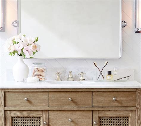 Hammered Glass Bathroom Accessories