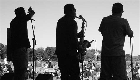 Das Pintos Concert to benefit the earthquake victims in Turkey ...