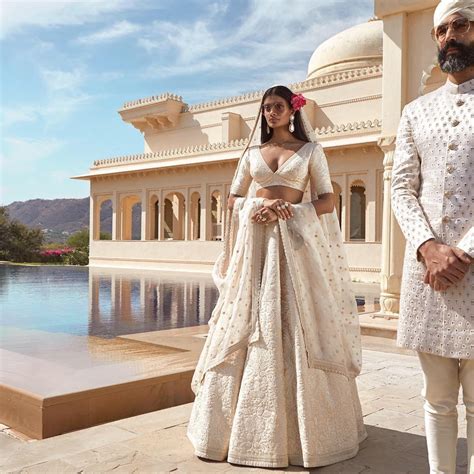 Find Your Match! We’ve Got 10 Designer Lehengas for Wedding Receptions ...