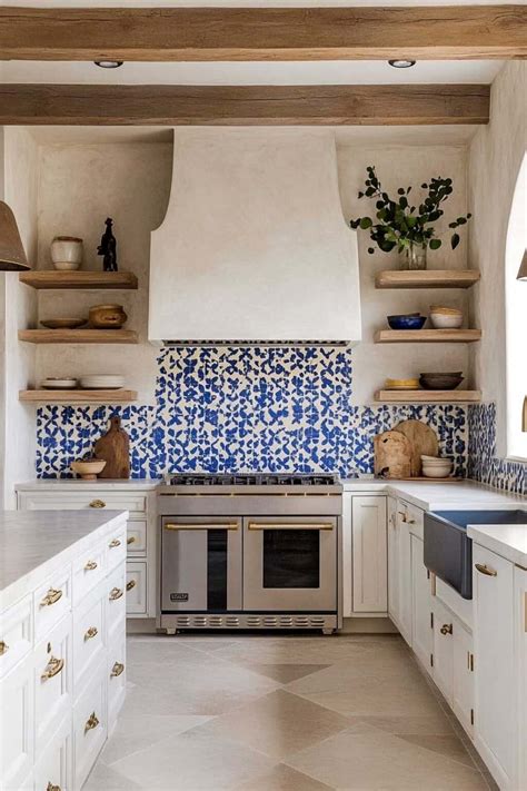 60 Spanish-Style Kitchen Ideas (Mediterranean Design)