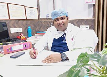 3 Best Oncologists in Cuttack, OR - Expert Recommendations