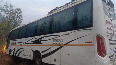 2 dead, 5 critical as bus hits hyva truck in Odisha