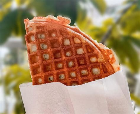 8 best old-school pandan waffles to snack on in Singapore today