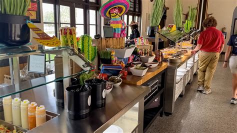 Admiral Farragut Academy