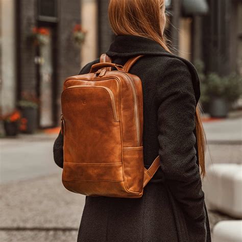 Women's leather backpacks - Von Baer
