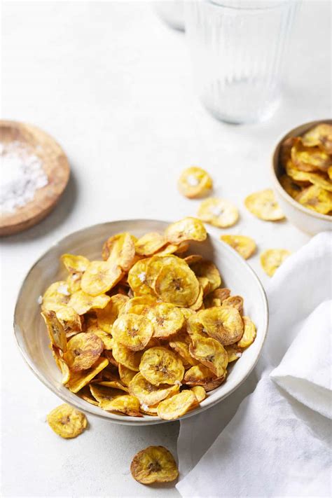 Baked Plantain Chips - Food Faith Fitness