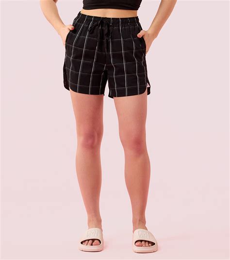 Buy Women’s Essentials Shorts Online – Enamor