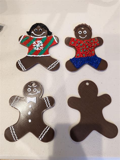 Gingerbread men ornaments decorated with 3D pen : r/3Dprinting