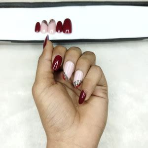 The NailzStation Glossy Maroon Golden Nails/In Oval (Pack of 12 ...