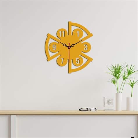 Modern Style Shape Designer Wooden Wall Clock – Homcraft