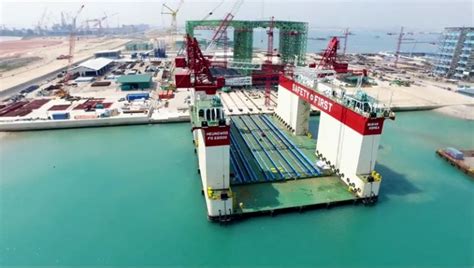 VIDEO: Construction & Installation of 1st Caisson at Tuas Terminal Port ...