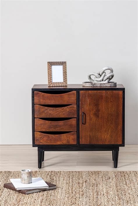 FURNITURE – Contrast Living