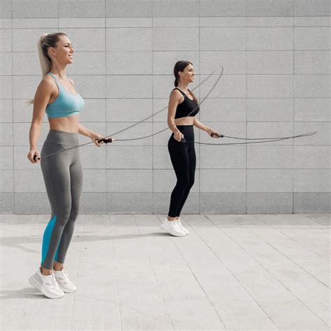 Skipping rope vs speed rope: which one is best for you – Soulflex