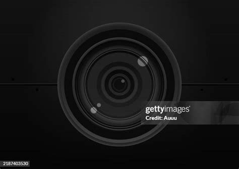 View through Camera Lens 的图像结果