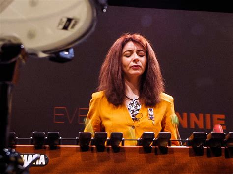 How to truly listen - Evelyn Glennie | Evelyn glennie, Ted talks, Ted
