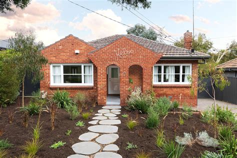 Sold 19 Willow Street, Preston VIC 3072 on 17 May 2023 - 2018497154 | Domain