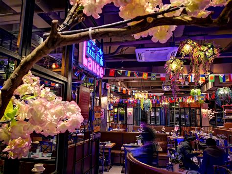 目前杭州气氛最好的酒吧是哪家？ - 知乎