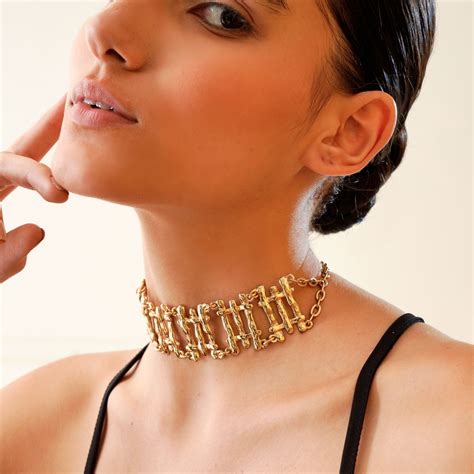 TFC Squeezy Squish Gold Plated Choker Necklace