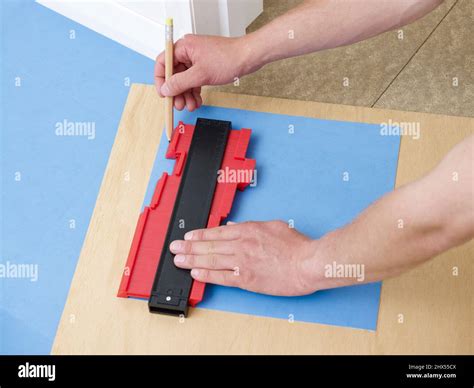 Cutting Vinyl Floor Tiles