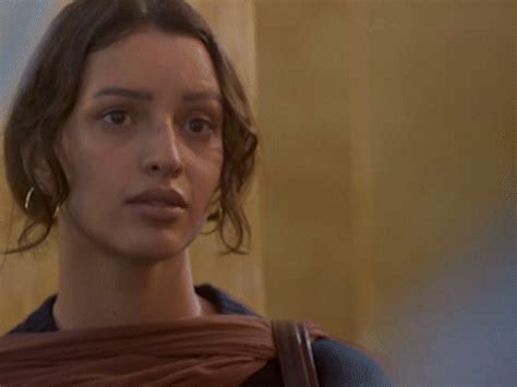 Shahid Kapoor & Tripti Dimris Chemistry Shines in Hum Toh Tere Hi Liye ...