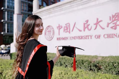 在华留学生见证中国“十三五”时期发展变化