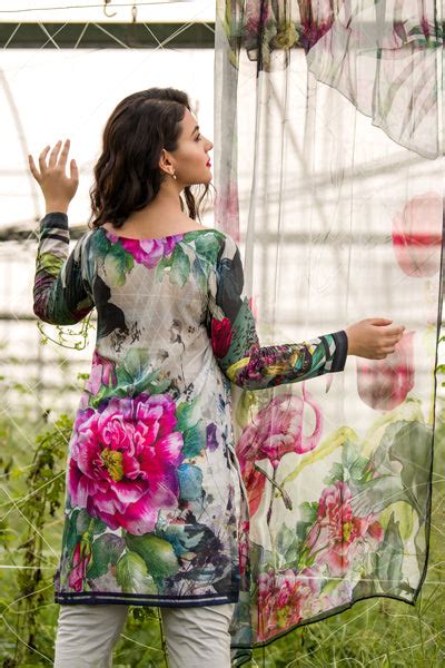 Asifa & Nabeel Eid Lawn Collection 2018 – Chapter: 1A – Colors of Lust ...