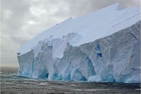 Antarctic ice-sheet melting to lift sea level higher than thought ...