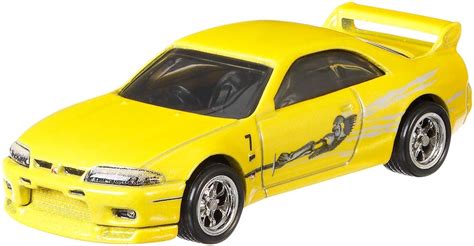 Hot Wheels Nissan Skyline GTR R33 Vehicle : Amazon.in: Toys & Games