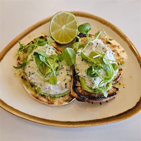 THE COMET HOTEL (Hatfield, Hertfordshire) - Hotel Reviews, Photos, Rate ...