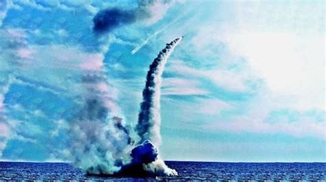 长征18号艇：属于战略导弹核潜艇，拥有潜射洲际导弹打击能力_腾讯新闻