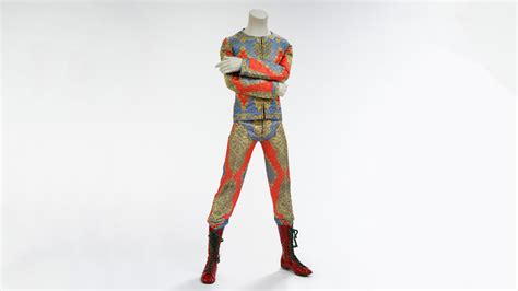 David Bowie Outfits