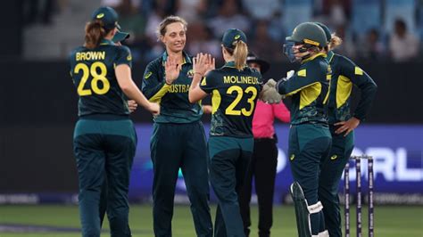 Women's T20 World Cup: Ashleigh Gardner-inspired Australia close in on ...