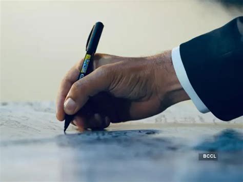 Parkinson’s disease: 4 early signs most people miss - What could signal ...