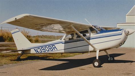 Cessna 172lp Skyhawk | Images and Photos finder
