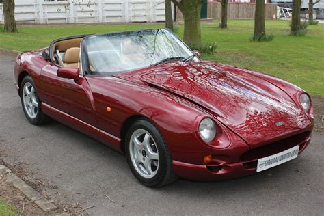 10 Classic British Sports Cars That Are A Breeze To Maintain