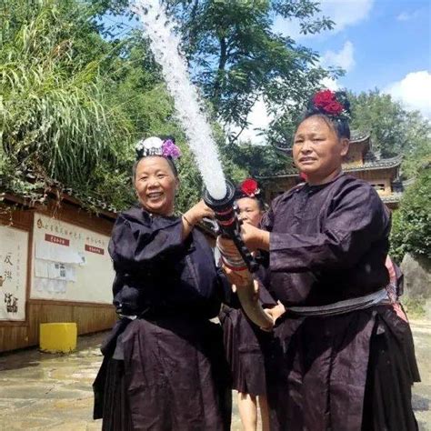 台江县消防大队到反排村开展“女子义务消防队”事迹调研_方召_情况_防火