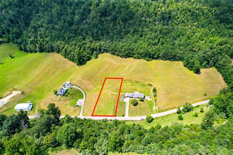 1950 Virginia Farmhouse For Sale W/Garage And Sheds on 3.5 Acres ...