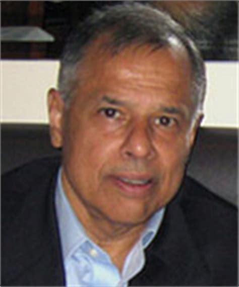 Khelshala :: Squashing Barriers