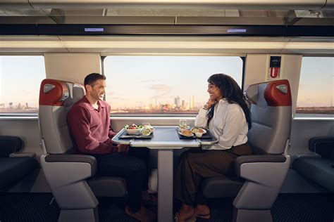 Amtrak First Class 的图像结果