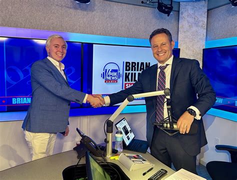 Former RFK Jr. Campaign Advisor Link Lauren on RFK Jr. Dumping Dead ...