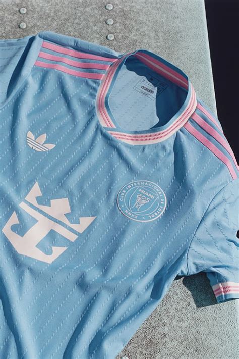 Messi Kit 的图像结果