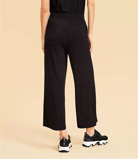 Petite Lou & Grey Signaturesoft Wide Leg Crop Pants