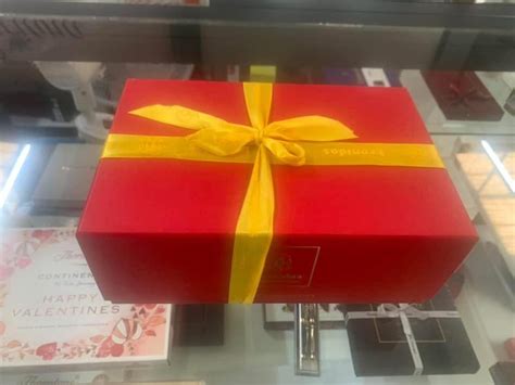 Valentines , Fife Ave Mall 5th street and CRN Baines Ave Harare, Harare ...